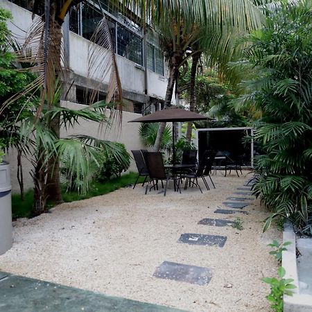 Hotel Hc International By R&T Cancún Exterior foto